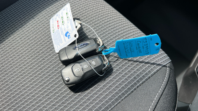 Ford Transit Courier Diesel 1.5 EcoBlue Trend Van - Image 20